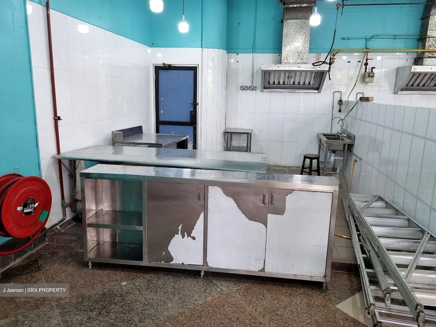 Tuas Avenue 1 (D22), Retail #456227441